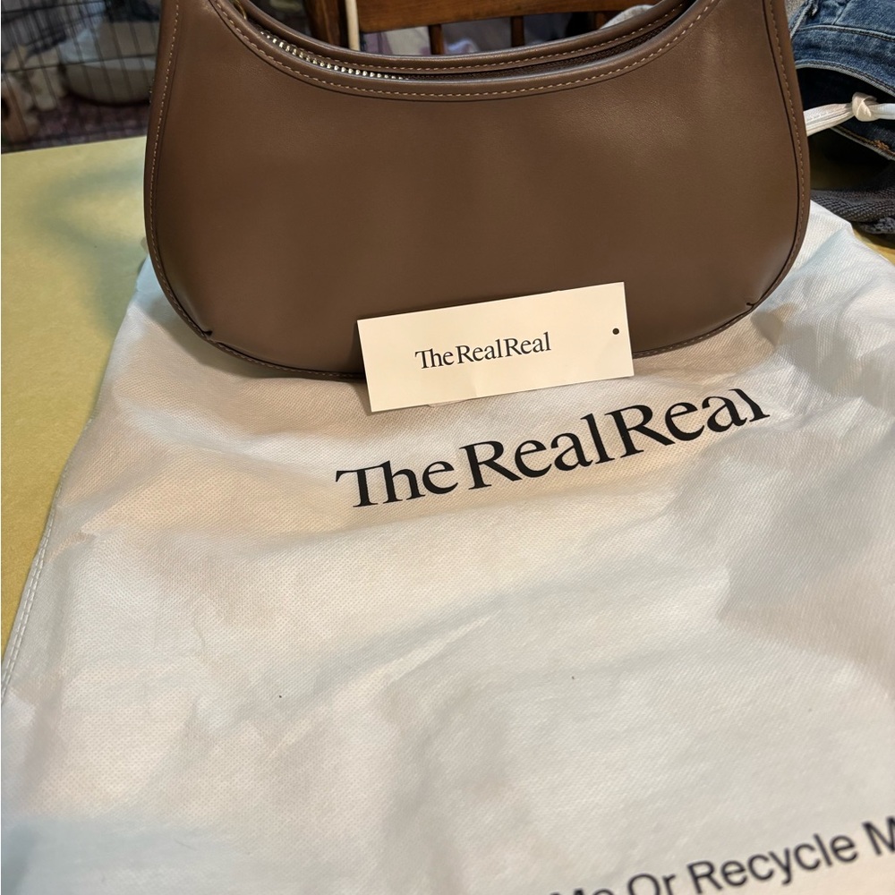 Elegant Brown Leather Bag